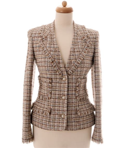 chanel tweed pattern|Chanel tweed jacket cost.